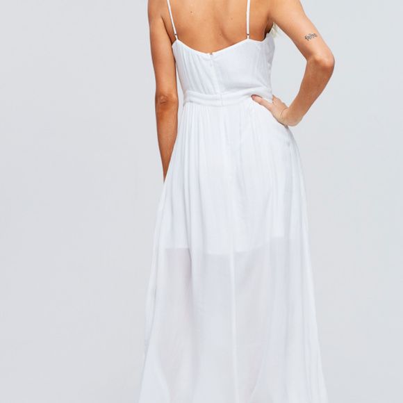 💰⬇️ CRESCENT ROSIE BREEZY FRONT BUTTON MAXI DRESS - Picture 3 of 3